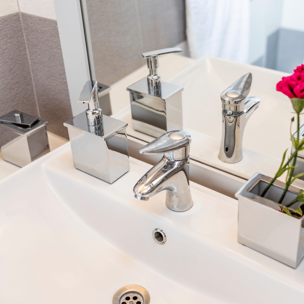Bella Köşeli Banyo Serisi