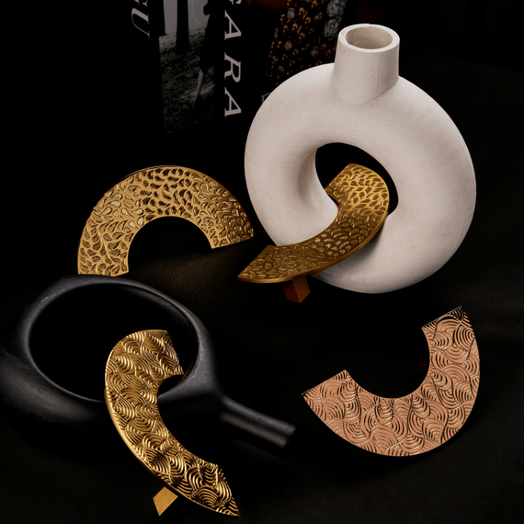 Desenli Yarımay Kulp Collection